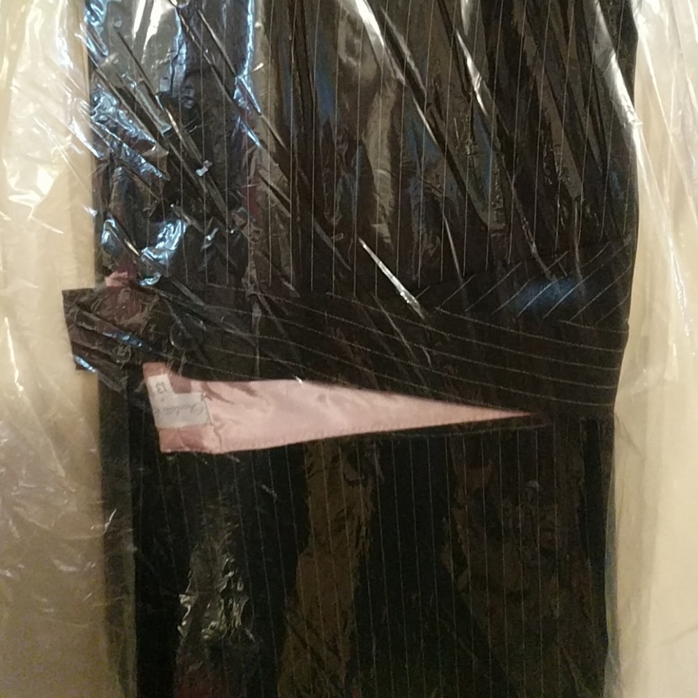 Black, Pinstripe pants, size 13